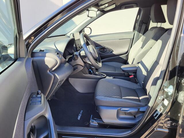 Toyota YARIS Cross 1.5 Hybrid 115 Dynamic Automaat / tot 10 jaar garantie* / Camera / Voorruit-, stuurwiel- en voorstoelverwarming / Android Auto / Apple Carplay /