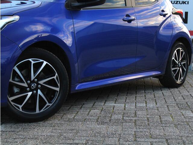 Toyota YARIS 1.5 Hybrid Business Plus Cruise en Climate Control, Draadloze Telefoonlader