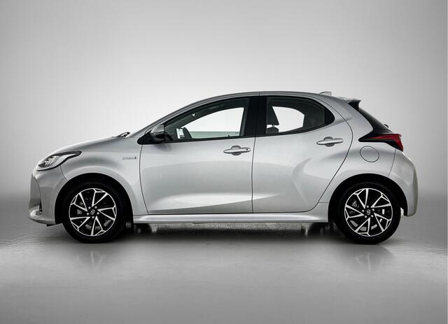 Toyota YARIS 1.5 Hybrid Dynamic Limited | LM velgen | Metallic lak | Climate control | Apple Carplay/Android Auto |