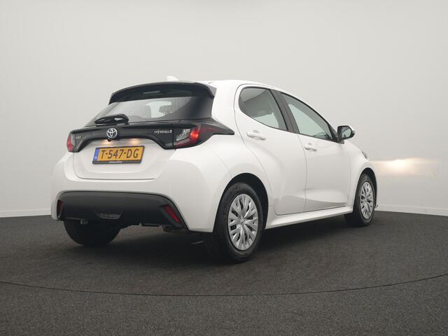 Toyota YARIS 1.5 Hybrid Active - RIJKLAARPRIJS - Handgas - Handbediend gaspedaal - Apple Carplay - Android Auto - Invalide