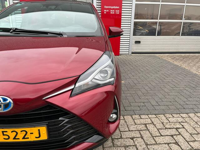 Toyota YARIS 1.5 Hybrid Premium