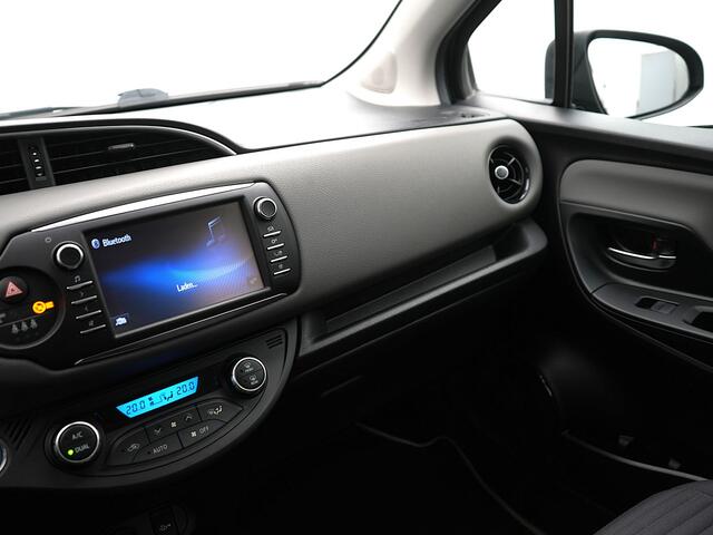 Toyota YARIS 1.5 Hybrid Executive