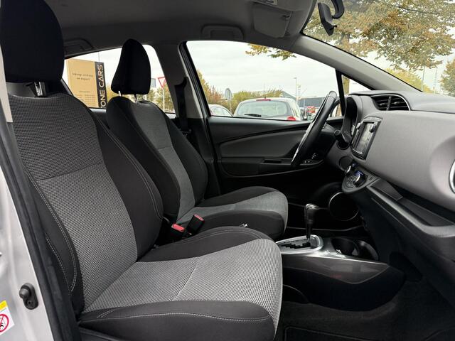 Toyota YARIS 1.5 Hybrid Aspiration 2e Eigenaar,Navi,Camera,Clima,Cruise,Nieuwe APK bij Aflevering