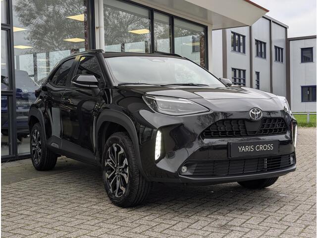 Toyota YARIS Cross 1.5 Hybrid 130 Dynamic + Comfort Pack | Stoel- stuurverwarming | PDC V+A | ACC | Camera | Keyless | Qi-Lader