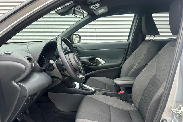 Toyota YARIS Cross 1.5 Hybrid Dynamic Winter-pakket / Carplay