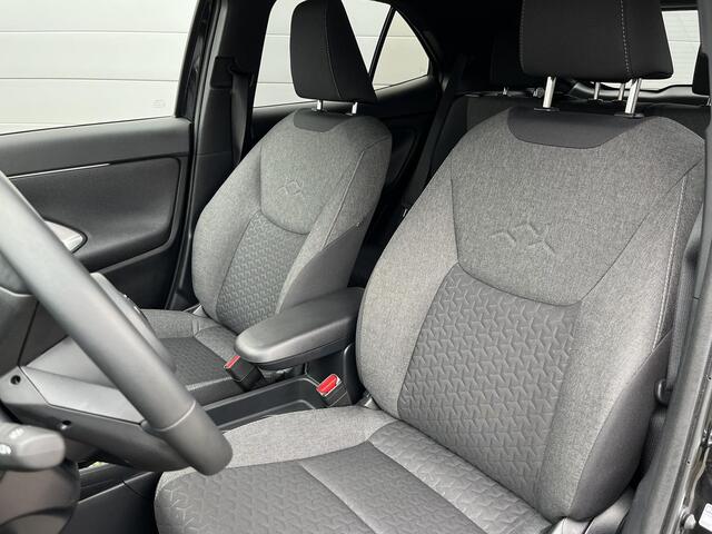 Toyota YARIS Cross 1.5 Hybrid Dynamic Dakdragers