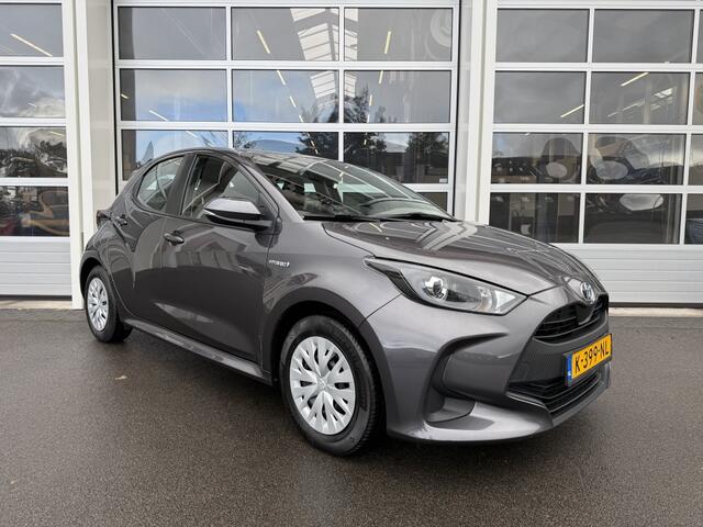 Toyota YARIS 1.5 Hyb. Active