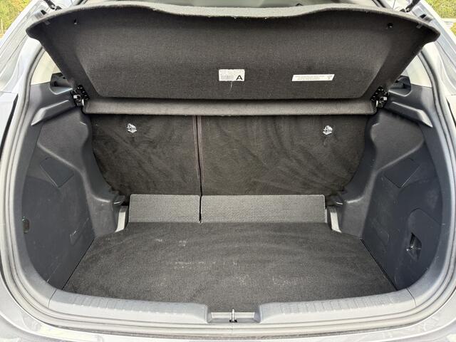 Toyota YARIS 1.5 Hyb. Active