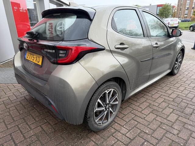 Toyota YARIS 1.5 Hybrid Dynamic