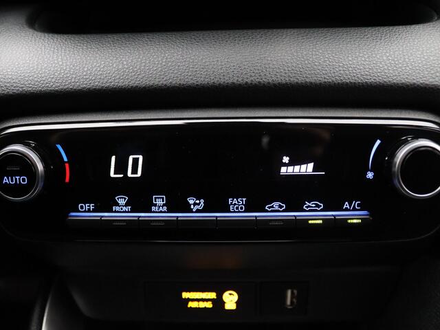 Toyota YARIS 115pk Hybrid First Edition Automaat Camera | Climate | Cruise | Navi