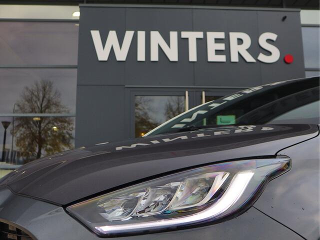 Toyota YARIS 1.5 Hybrid Dynamic | Navigatie | Camera | Stoelverwarming | Carplay | All-Seasons | Tot 10jr. garantie |