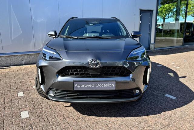 Toyota YARIS Cross 1.5 Hybrid 115 Dynamic Limited, Parkeersensoren, Afneembare Trekhaak , Stoelverwarming, Stuurverwarming, Apple carplay, Android auto.