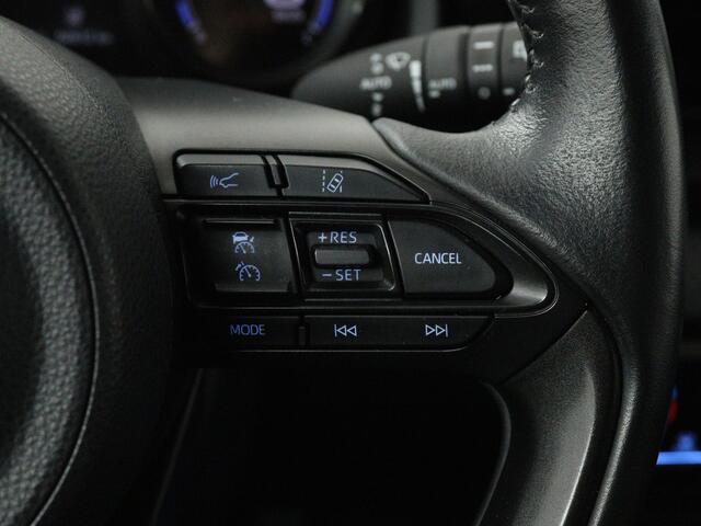 Toyota YARIS 1.5 Hybrid Launch Edition