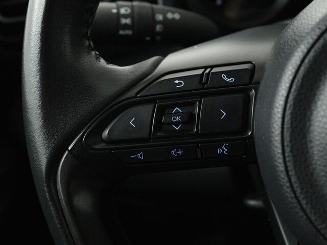 Toyota YARIS 1.5 Hybrid Launch Edition