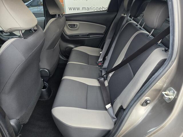 Toyota YARIS 1.3 VVT-i Aspiration | Two-tone | Camera | Navi |