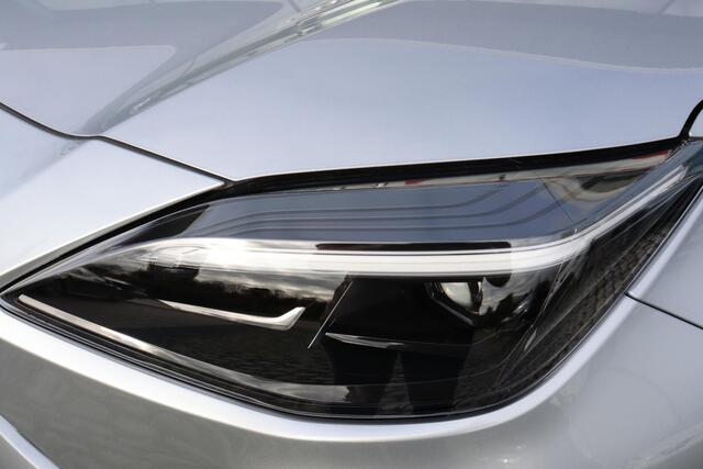 Toyota YARIS Cross 1.5 Hybrid 130 GR Sport, Panoramadak, BSM, JBL, Camera, Heads up display