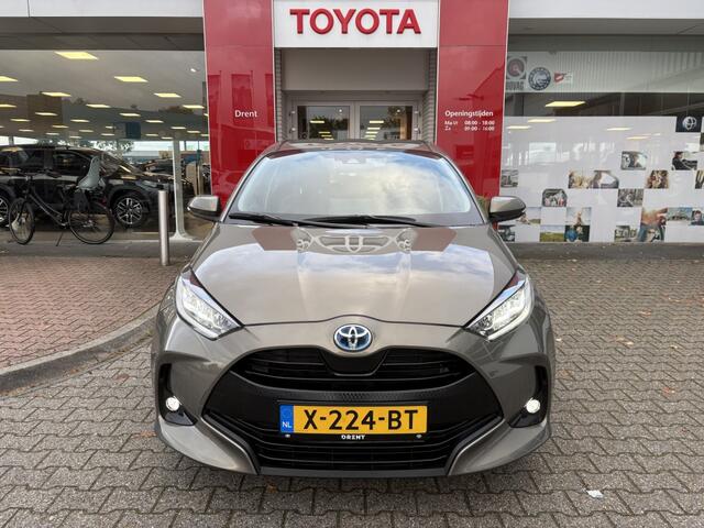 Toyota YARIS 1.5 Hybrid Dynamic | All season | Apple CarPlay/Android auto |
