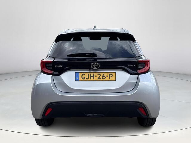 Toyota YARIS 1.5 Hybrid 115 First Edition **KEYLESS/ ADAPTIEVE CRUISE CONTROL/ AUTOMATISCHE DIMLICHTEN/ 36 MAANDEN GARANTIE**
