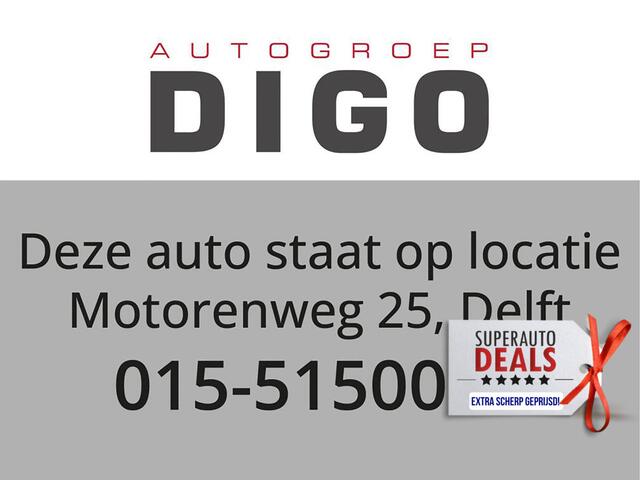 Toyota YARIS 1.5 HYBRID BI-TONE SILVERLINE AUTOMAAT CLOUD NAVI APPLE & ANDROID.CAMERA.TOYOTA GARANTIE TOT 2031 !!