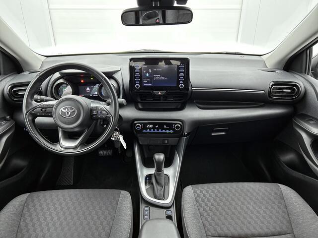 Toyota YARIS 1.5 Hybrid First Edition | LM velgen |