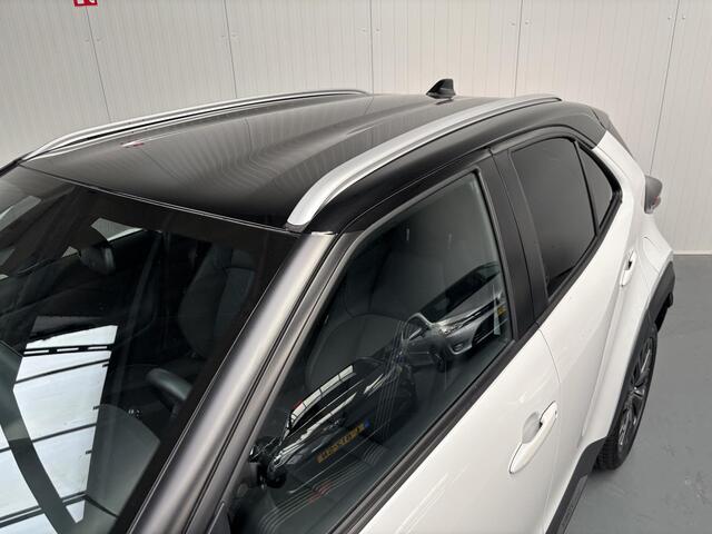 Toyota YARIS Cross 1.5 Hybrid Adventure 21000km! Nl Auto, zeer luxe !