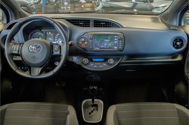 Toyota YARIS 1.5 Hybrid Bi-Tone |dealer onderhouden|Apple/Android|camera|cruise control|keyless|