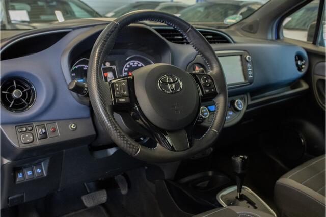 Toyota YARIS 1.5 Hybrid Bi-Tone |dealer onderhouden|Apple/Android|camera|cruise control|keyless|