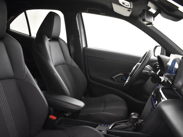 Toyota YARIS 1.5 Hybrid Adventure | BLS | Parkeersensoren V+A | All Seasons