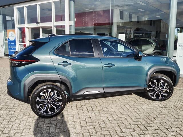 Toyota YARIS 1.5 Hybrid 130 Dynamic | Comfort Pack | Sensoren v/a | Stoelverw