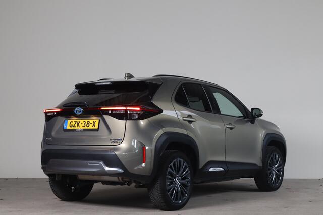 Toyota YARIS Cross 1.5 Hybrid Launch Edition Stuur+Stoel verw I Dode hoek I Adap Cruise