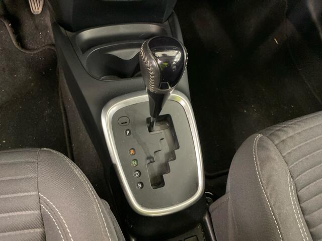 Toyota YARIS 1.5 Hybrid AUT! Camera! Apk 11-2026! VERWACHT!!