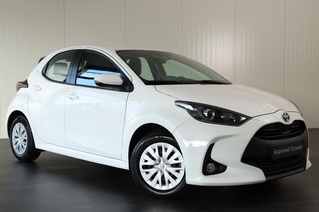 Toyota YARIS 1.5 Hybrid Active, Navi Apple carplay, Android auto