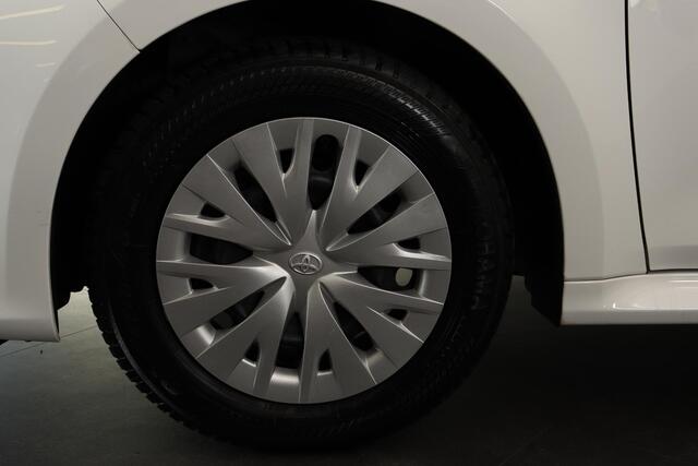 Toyota YARIS 1.5 Hybrid Active, Navi Apple carplay, Android auto