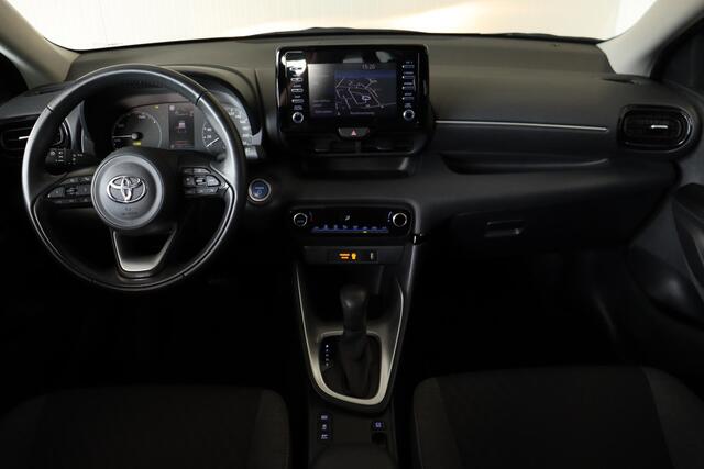 Toyota YARIS 1.5 Hybrid Active, Navi Apple carplay, Android auto