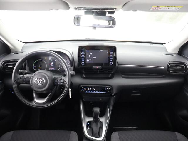 Toyota YARIS 1.5 HYBRIDE BLACK & WHITE GARANTIE 3-2034 AUTOMAAT. CLOUD NAVI. SLECHTS 17.000 KM.