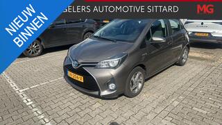 toyota-yaris-1.5-hybrid-trend--rij