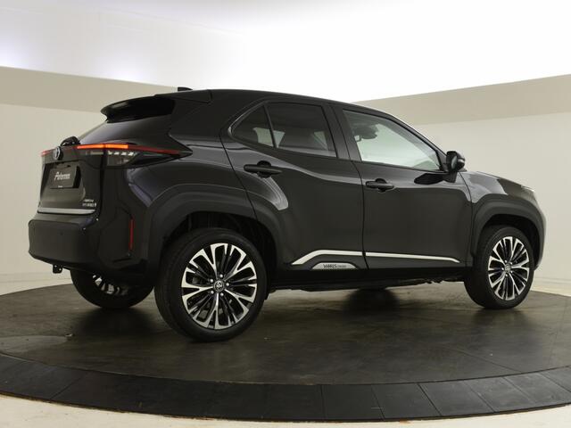 Toyota YARIS 1.5 Hybrid AWD Executive | Panoramadak | Stoelverwarming