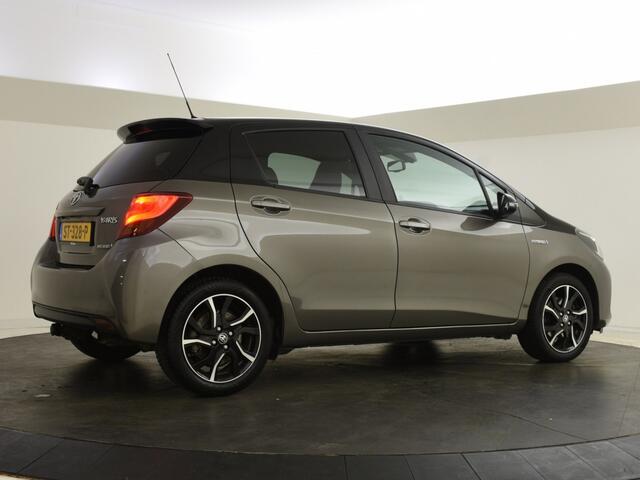 Toyota YARIS 1.5 Hybrid Trend | Trekhaak| Navigatie | Lm Velgen