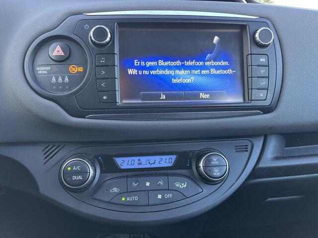 Toyota YARIS 1.5 Hybrid Aspiration | Navigatie | Fietsendragerbeugel | Cruise control | Parkeercamera |