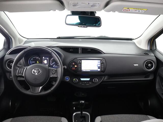 Toyota YARIS 1.5 HYBRID GOLD LIMITED EDITION.GARANTIE 8-2029 1e EIG.AFNEEMBARE TREKHAAK CLIMA. CRUISE.