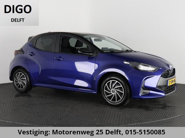 Toyota YARIS 1.5 HYBRID BI-TONE AUTOMAAT NAVI GARANTIE 6-2032 PARKEERCAMERA.APPLE /ANDROID CARPLAY