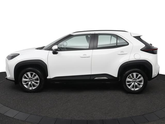 Toyota YARIS Cross 1.5 VVT-I Benzine | Airco | Parkeercamera | Apple carplay Android auto |