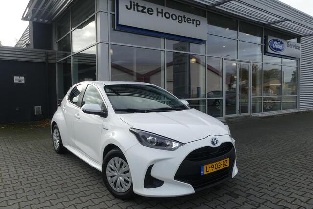 Toyota YARIS 1.5 Hybrid Active TREKHAAK AFNEEMBAAR (450KG), ADAPT. CRUISE, CLIMA, CAMERA, DAB, APPLE CARPLAY/ANDROID AUTO, 54.896KM