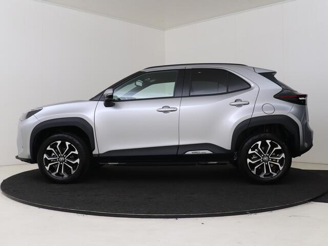 Toyota YARIS Cross 1.5 Hybrid 130 Dynamic Comfort Pack | Stuurverwarming |