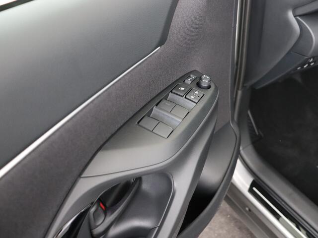 Toyota YARIS Cross 1.5 Hybrid 130 Dynamic Comfort Pack | Stuurverwarming |