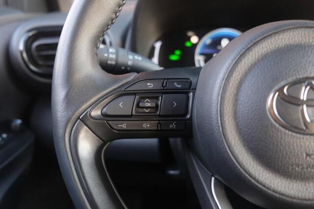 Toyota YARIS Cross 1.5 Hybrid 116pk CVT Active | App Connect | Climate | Adaptive Cruise | Camera | Winter Pakket