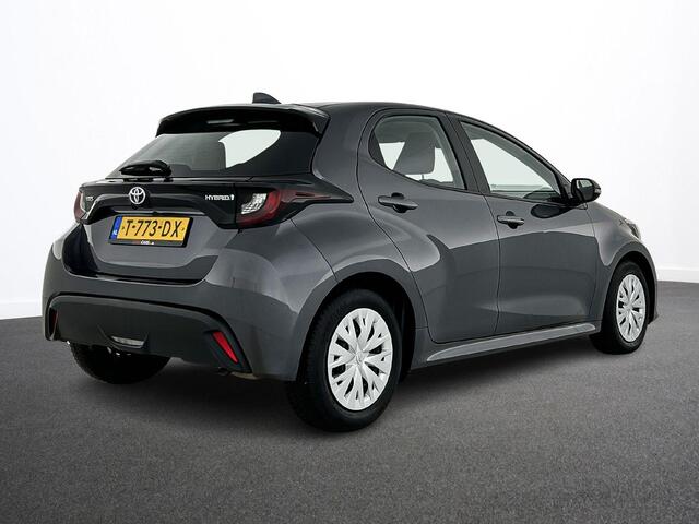 Toyota YARIS 1.5 Hybrid Active Auto. Navigatie Apple Carplay/Android Auto Camera Adaptive Cruise Control Climate Control
