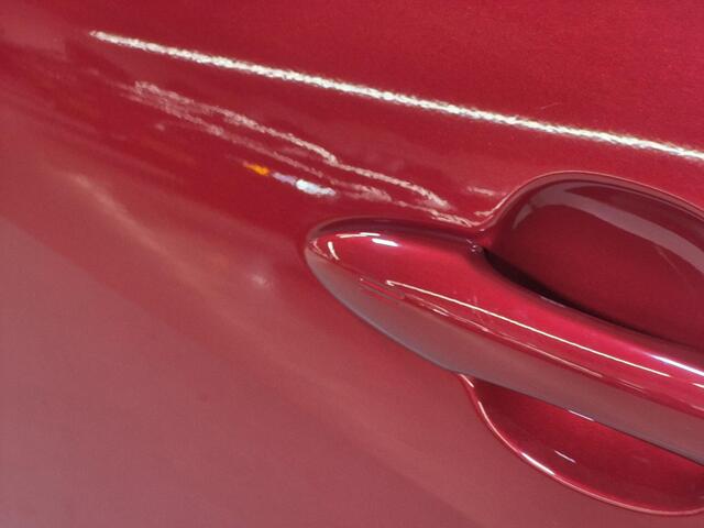 Toyota YARIS 1.5 Hybrid Executive | BSM | PDC rondom | Half-leder | LED | Keyless | Carplay |