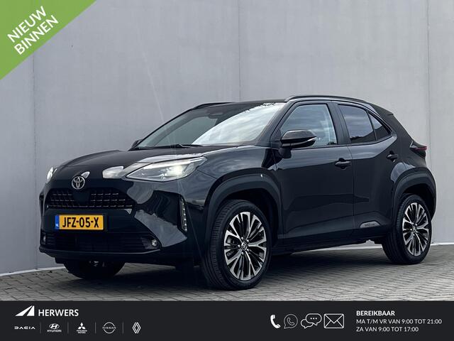 Toyota YARIS Cross 1.5 Hybrid 130 Launch Edition / Fabrieksgarantie tot 05-2027 < 100.000km, tot 10 jaar mogelijk ** / Facelift / Panoramadak / Dealer onderhouden / Stoelverwarming / Adaptieve CC / Navigatie (abbo) / Apple Carplay Android / 18" LM Wielen /
