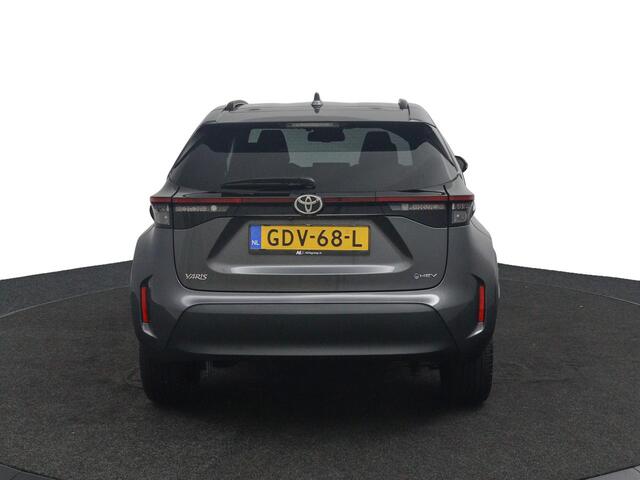 Toyota YARIS Cross 1.5 Hybrid 115 First Edition | Keyless Entry | Grootscherm Navigatie | Led Verlichting | Parkeercamera |